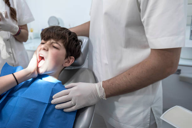 Best Dentist Open Late Near Me  in Vinita, OK